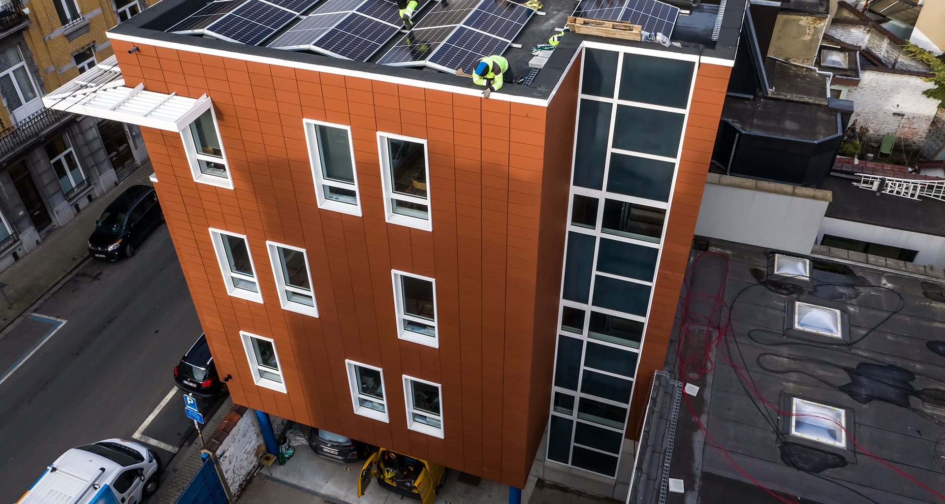 Bardages façades en terre cuite + crepis Bruxelles
