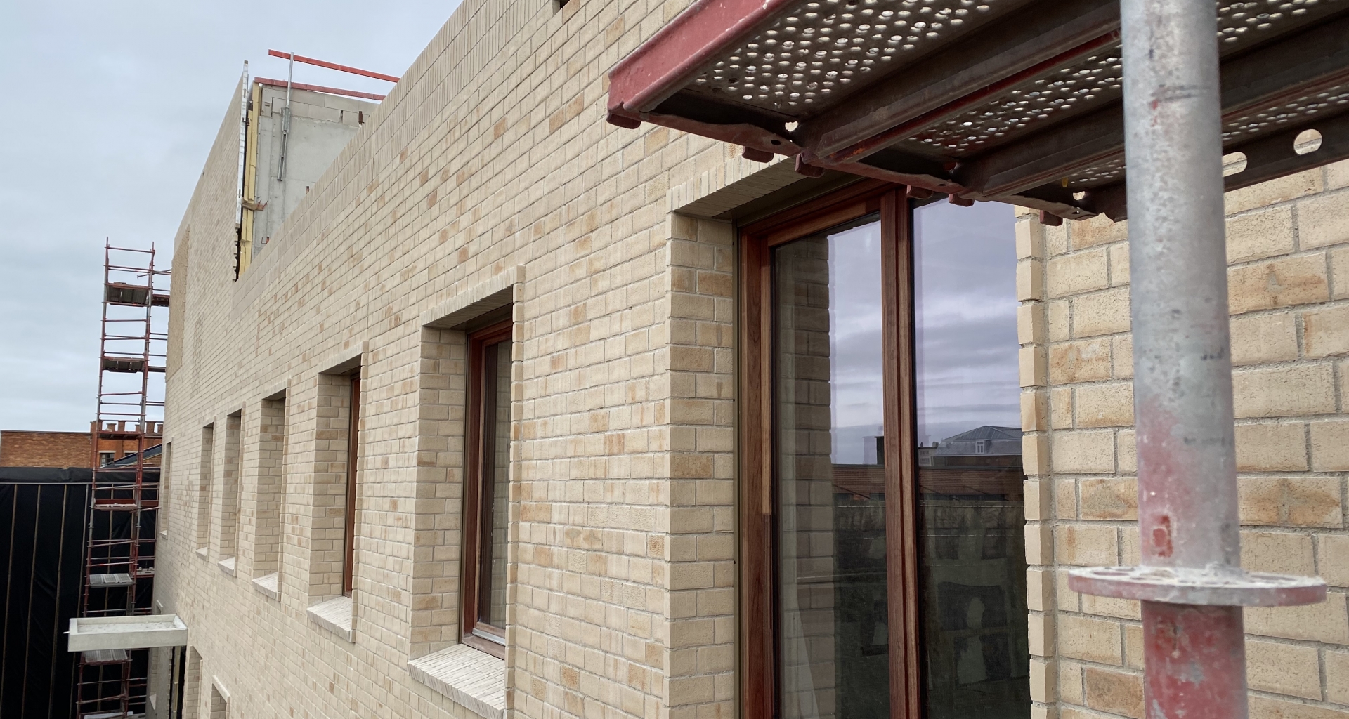 Travaux de brique facade